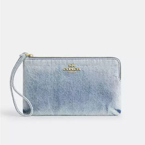 NEW Coach Large Corner Zip Wristlet In Loved Denim NWT
